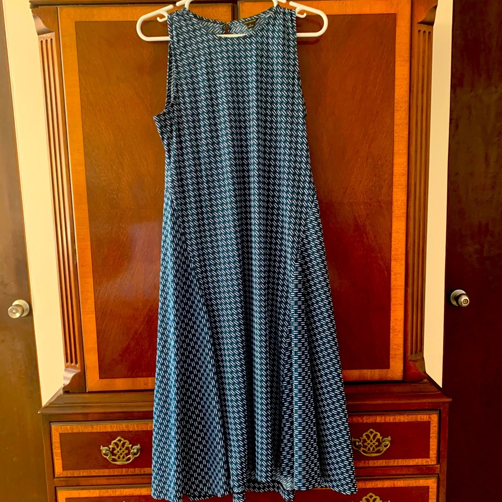 Lightweight fit and flare dress